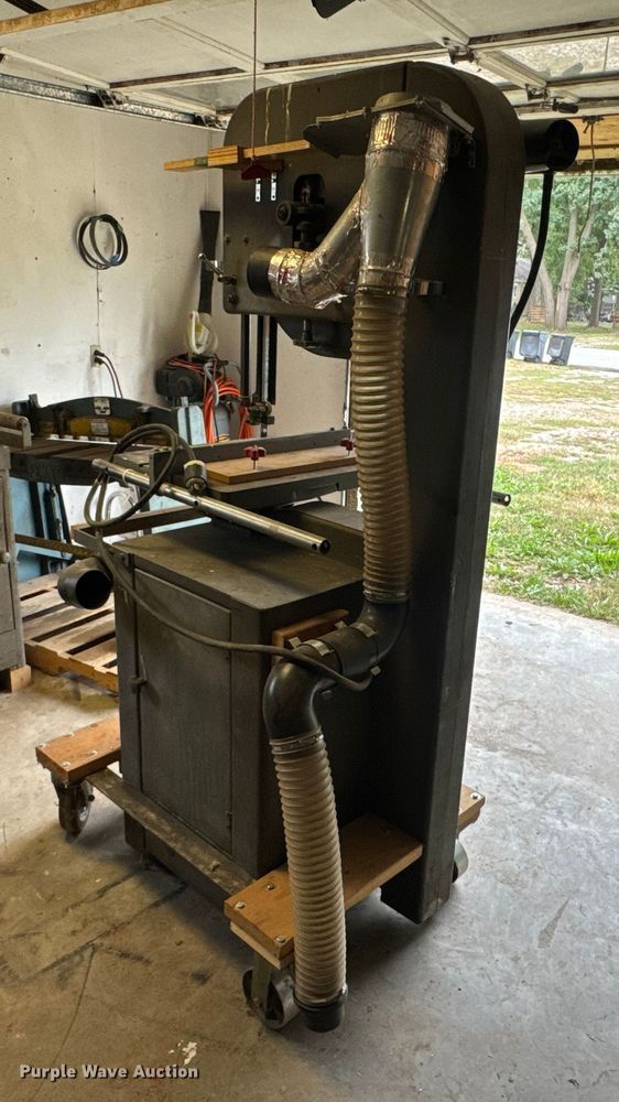 image for item EN0543 Delta Rockwell Band Saw