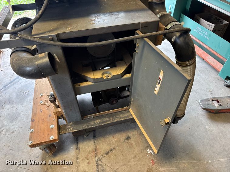 image for item EN0543 Delta Rockwell Band Saw