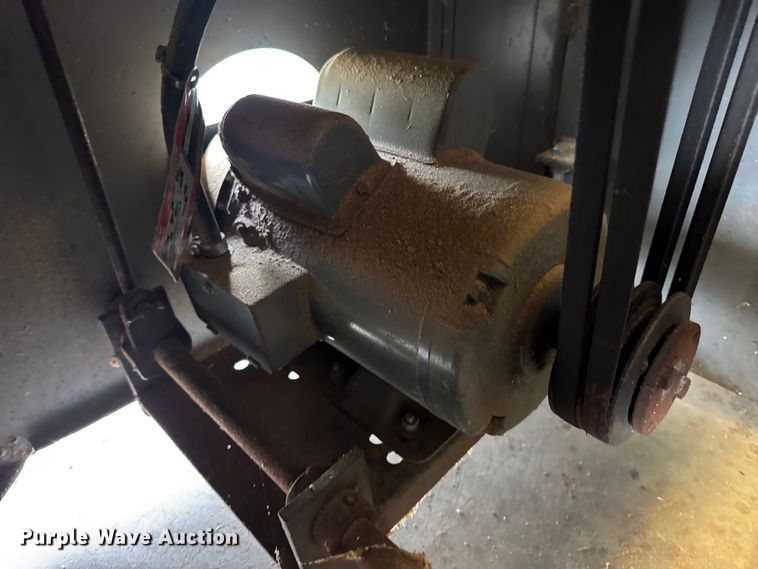 image for item EN0543 Delta Rockwell Band Saw