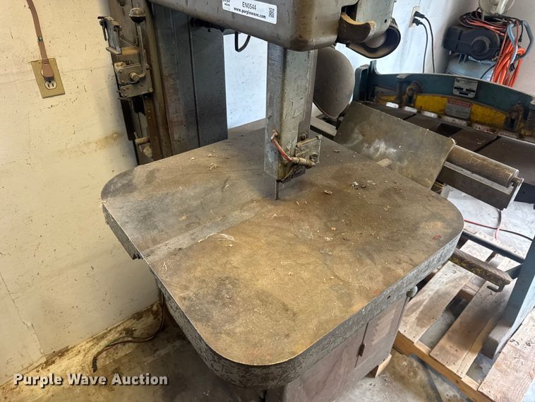 image for item EN0544 Grob band saw