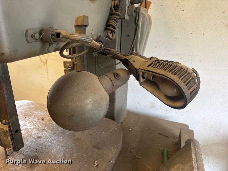 image for item EN0544 Grob band saw