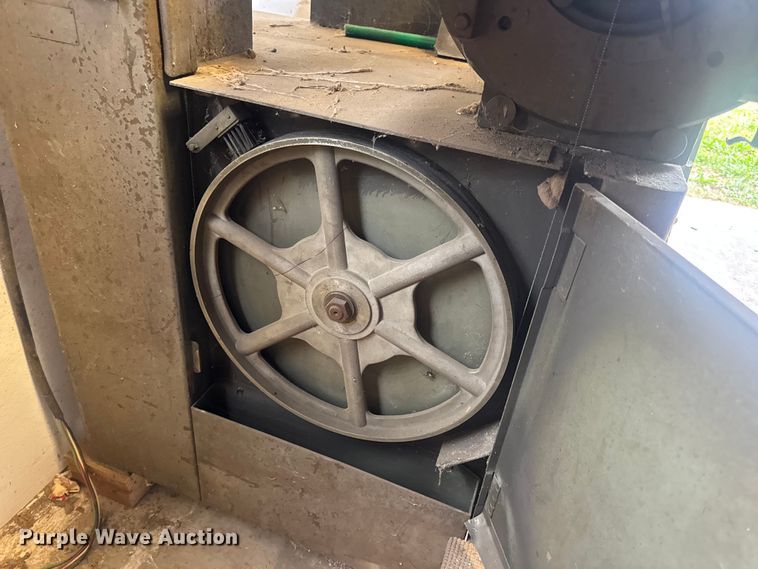 image for item EN0544 Grob band saw