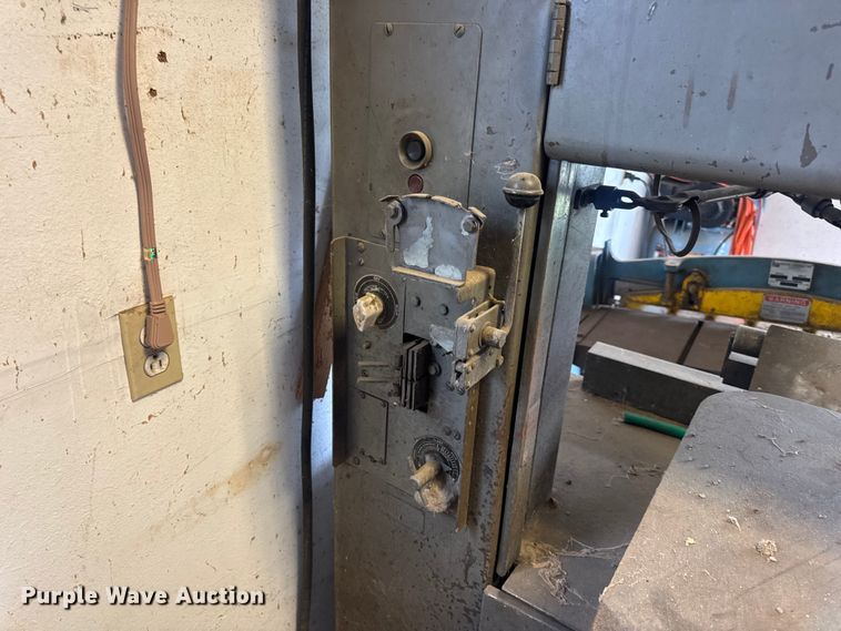 image for item EN0544 Grob band saw