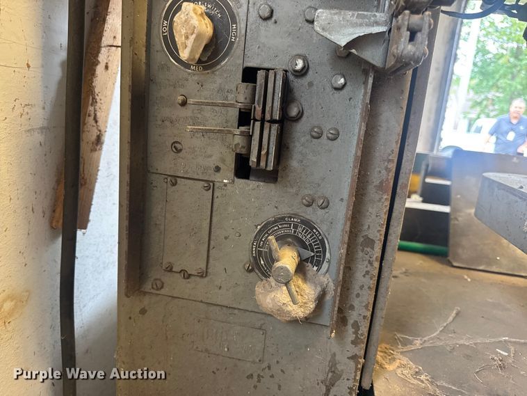 image for item EN0544 Grob band saw