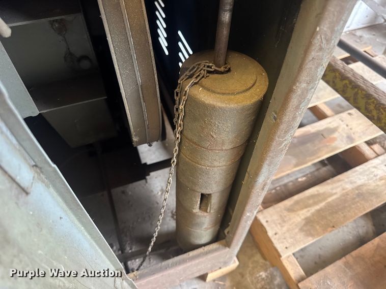 image for item EN0544 Grob band saw