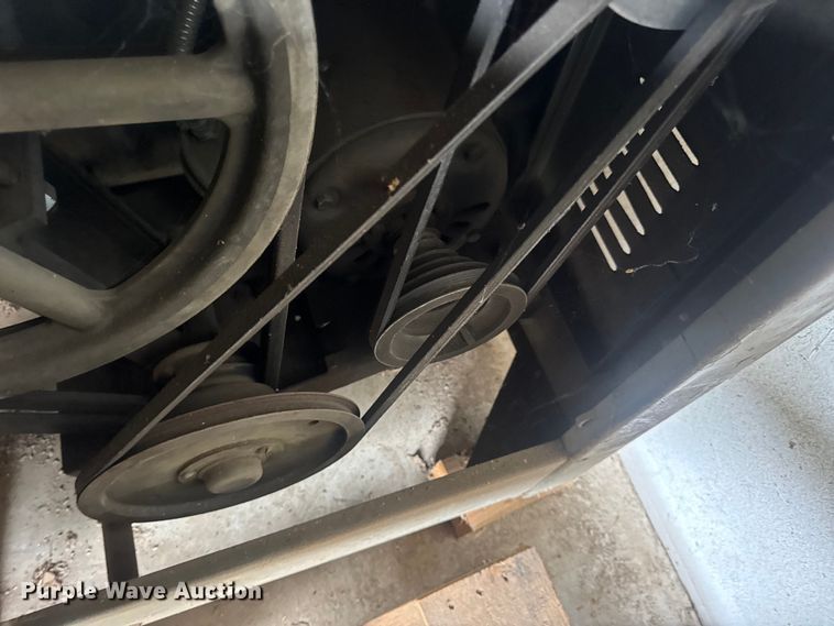 image for item EN0544 Grob band saw