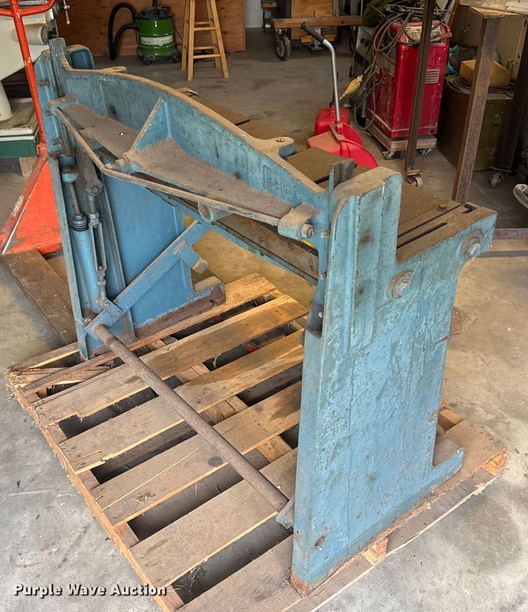 image for item EN0545 Pexto 137L metal shear