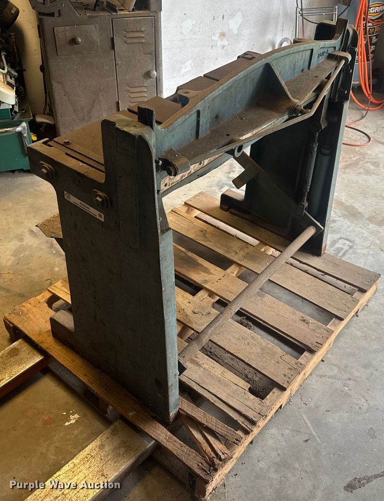 image for item EN0545 Pexto 137L metal shear