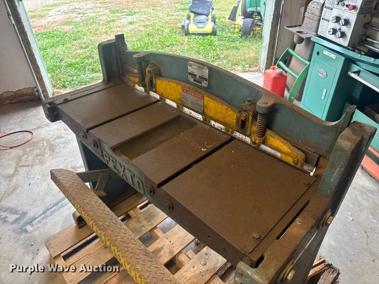 image for item EN0545 Pexto 137L metal shear