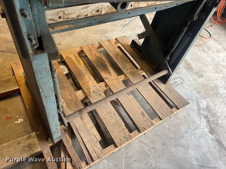 image for item EN0545 Pexto 137L metal shear