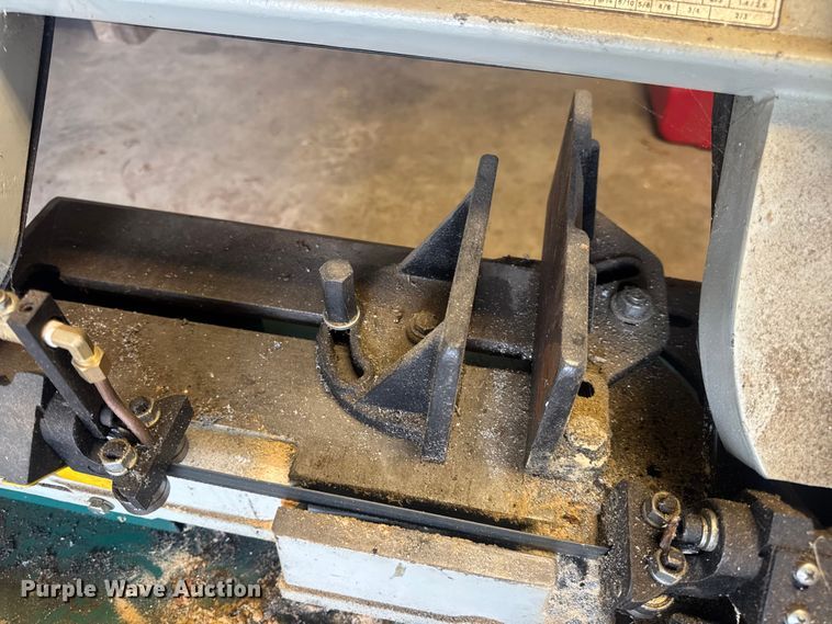 image for item EN0547 2019 Grizzly G0561 band saw