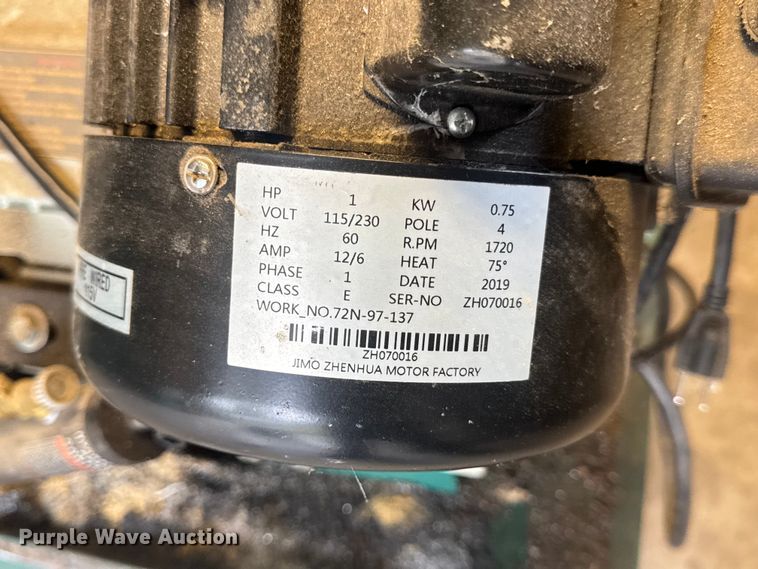 image for item EN0547 2019 Grizzly G0561 band saw