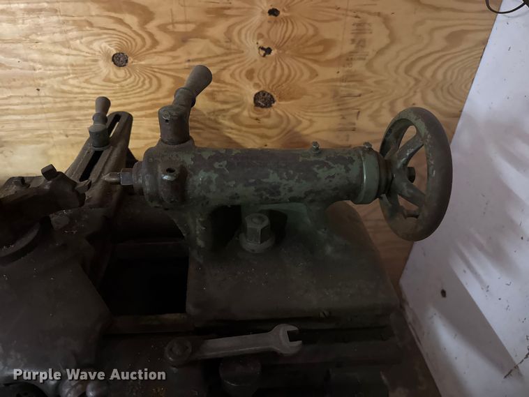 image for item EN0548 South Bend lathe