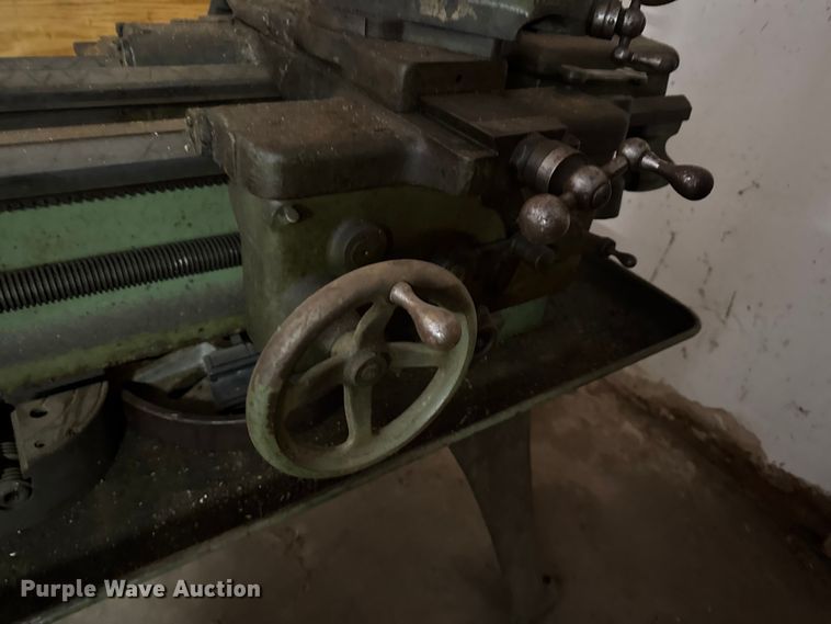 image for item EN0548 South Bend lathe