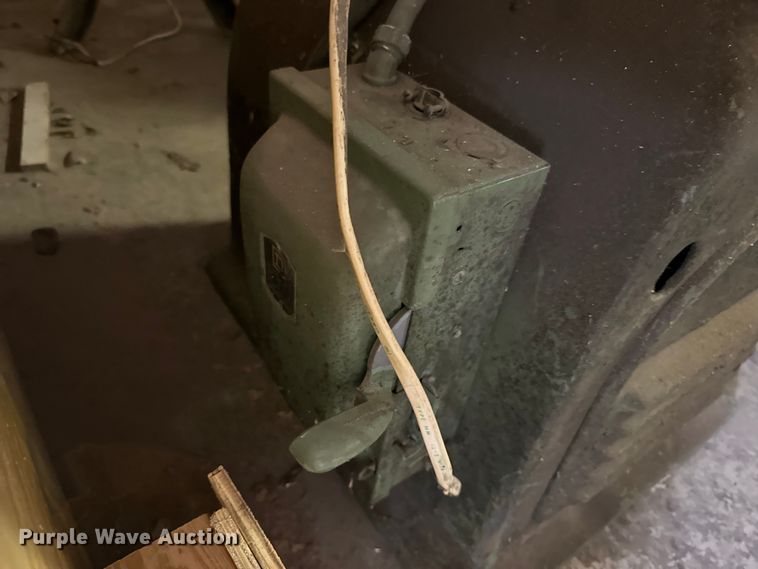 image for item EN0548 South Bend lathe