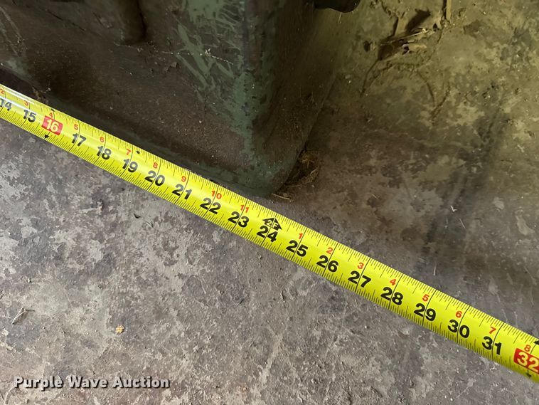 image for item EN0548 South Bend lathe