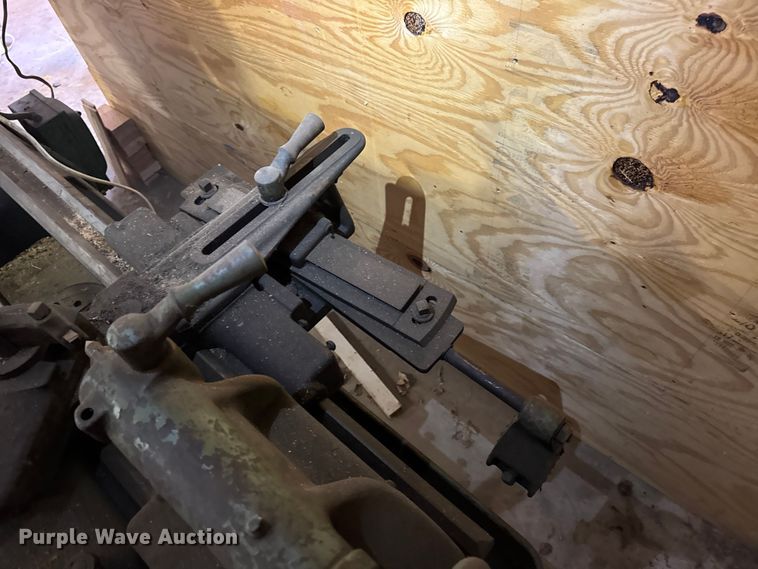 image for item EN0548 South Bend lathe