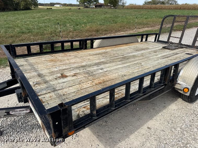 image for item EN0554 2018 PJ Trailers utility trailer