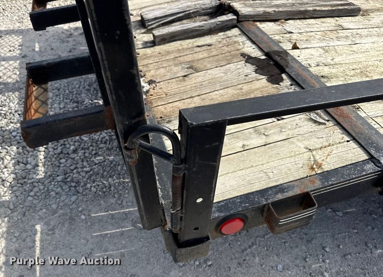 image for item EN0554 2018 PJ Trailers utility trailer