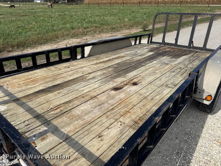 image for item EN0562 2020 PJ Trailers utility trailer