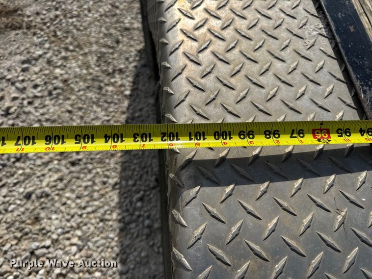 image for item EN0562 2020 PJ Trailers utility trailer