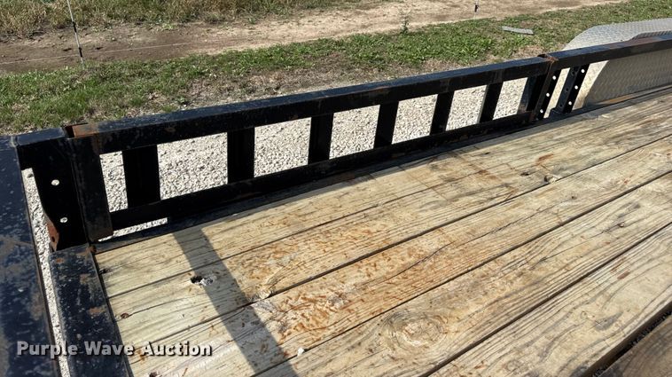 image for item EN0562 2020 PJ Trailers utility trailer