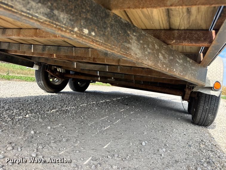 image for item EN0562 2020 PJ Trailers utility trailer