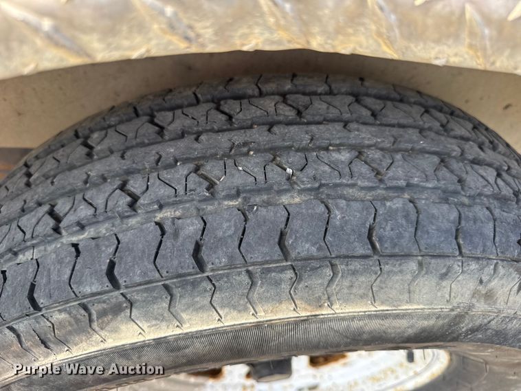 image for item EN0562 2020 PJ Trailers utility trailer