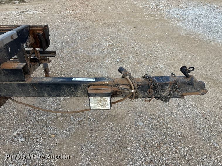 image for item EN5695 2011 TimberKing 2000 sawmill