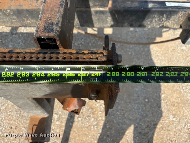 image for item EN5695 2011 TimberKing 2000 sawmill