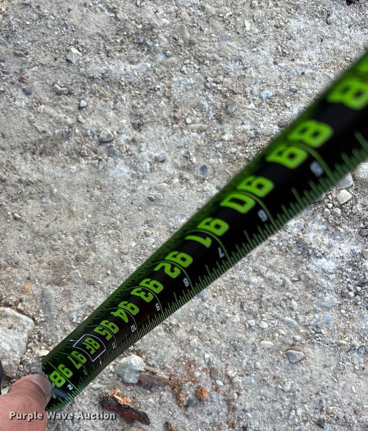 image for item EN5695 2011 TimberKing 2000 sawmill