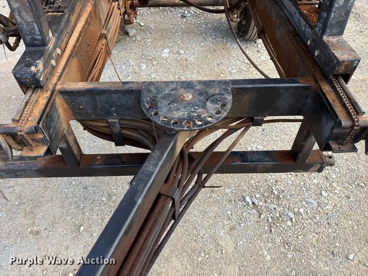 image for item EN5695 2011 TimberKing 2000 sawmill