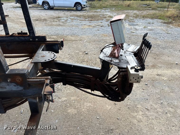 image for item EN5695 2011 TimberKing 2000 sawmill