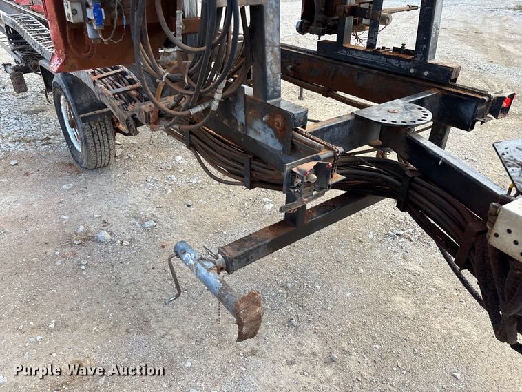 image for item EN5695 2011 TimberKing 2000 sawmill