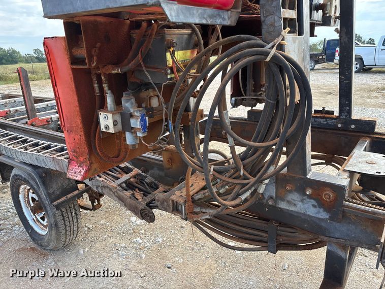 image for item EN5695 2011 TimberKing 2000 sawmill