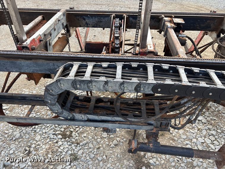 image for item EN5695 2011 TimberKing 2000 sawmill