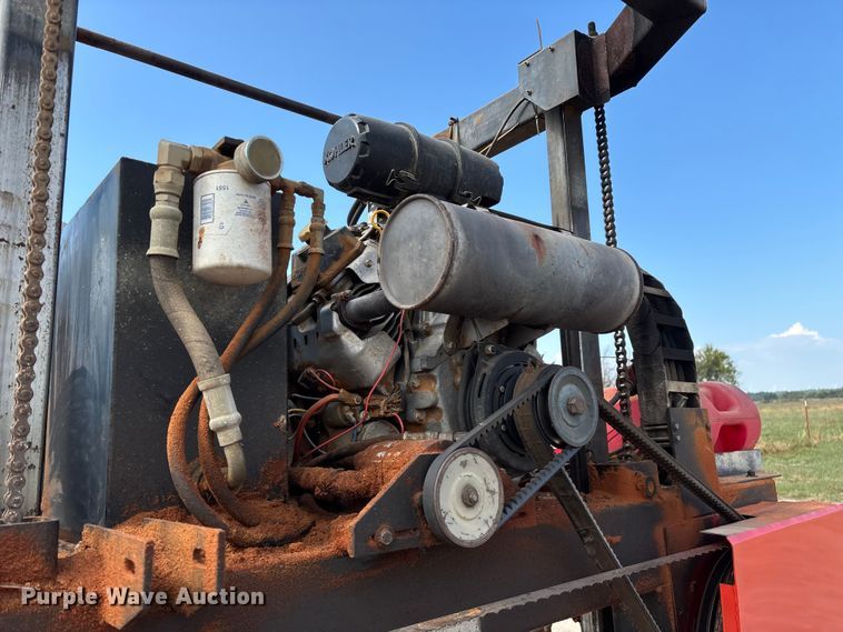 image for item EN5695 2011 TimberKing 2000 sawmill