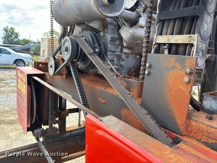 image for item EN5695 2011 TimberKing 2000 sawmill