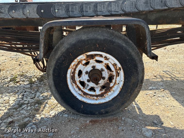 image for item EN5695 2011 TimberKing 2000 sawmill