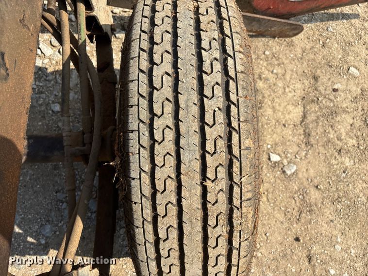 image for item EN5695 2011 TimberKing 2000 sawmill