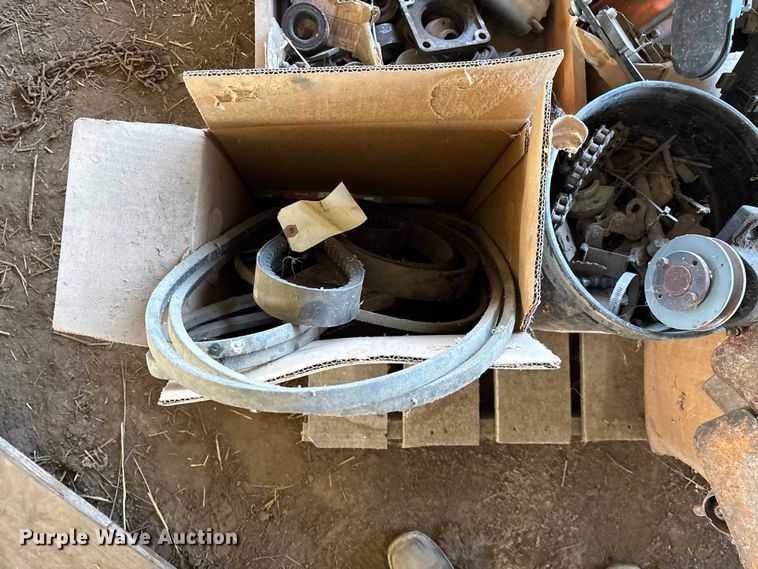 image for item EN5695 2011 TimberKing 2000 sawmill