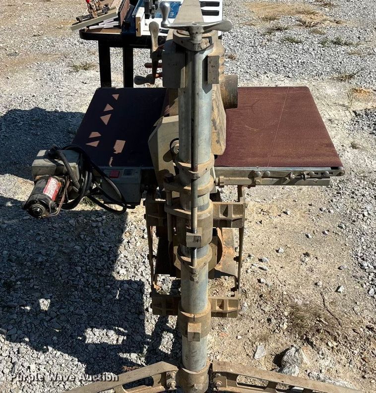 image for item EN5696 Tools