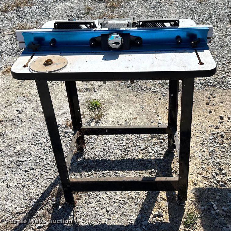 image for item EN5696 Tools