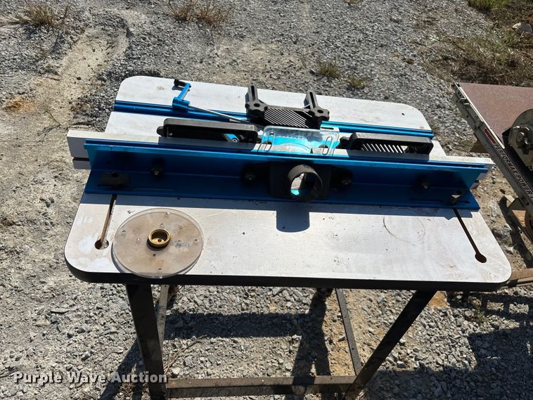 image for item EN5696 Tools