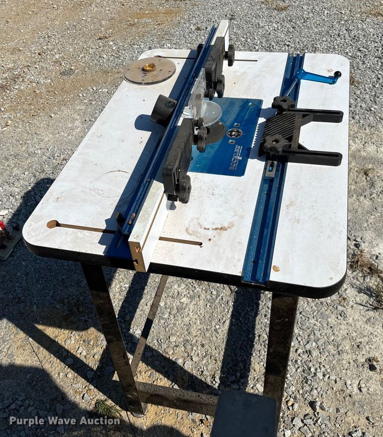 image for item EN5696 Tools