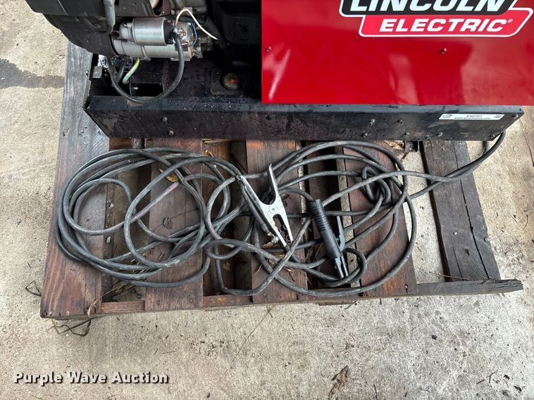 image for item EN5701 Lincoln Electric Ranger 10,000 Plus welder