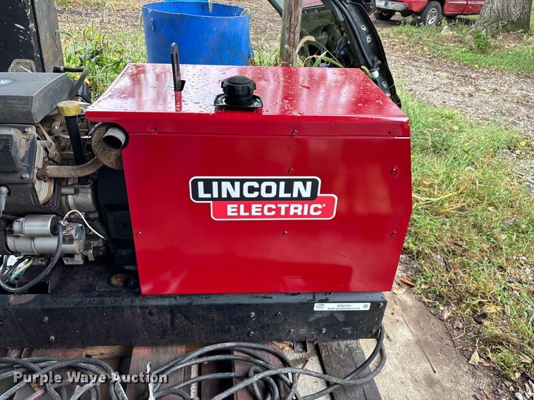 image for item EN5701 Lincoln Electric Ranger 10,000 Plus welder