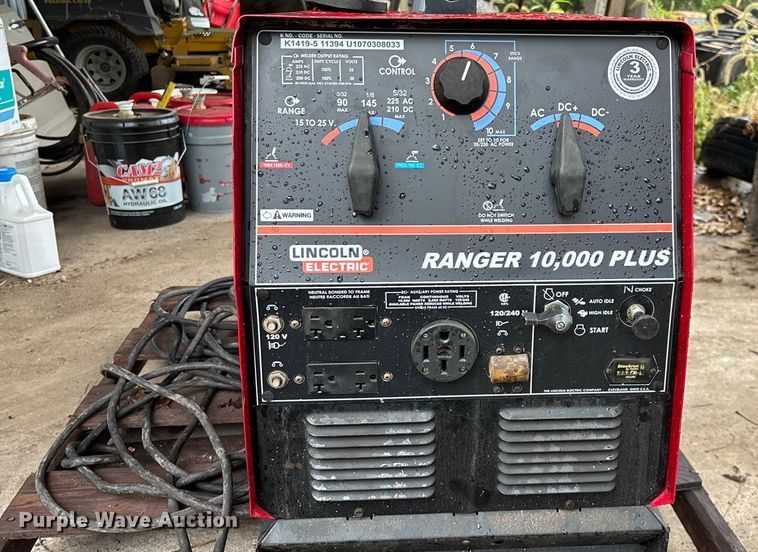 image for item EN5701 Lincoln Electric Ranger 10,000 Plus welder