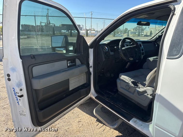 image for item EN8852 2014 Ford F150 XLT pickup truck