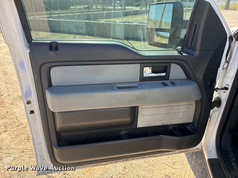 image for item EN8852 2014 Ford F150 XLT pickup truck